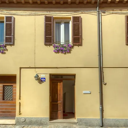 Panzió La Basilica 3*